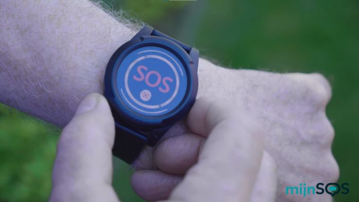 Smart SOS horloge Met belfunctie en hartslagmeting